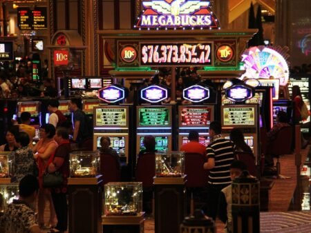 Jili Slot Game Strategies: Myth vs Reality